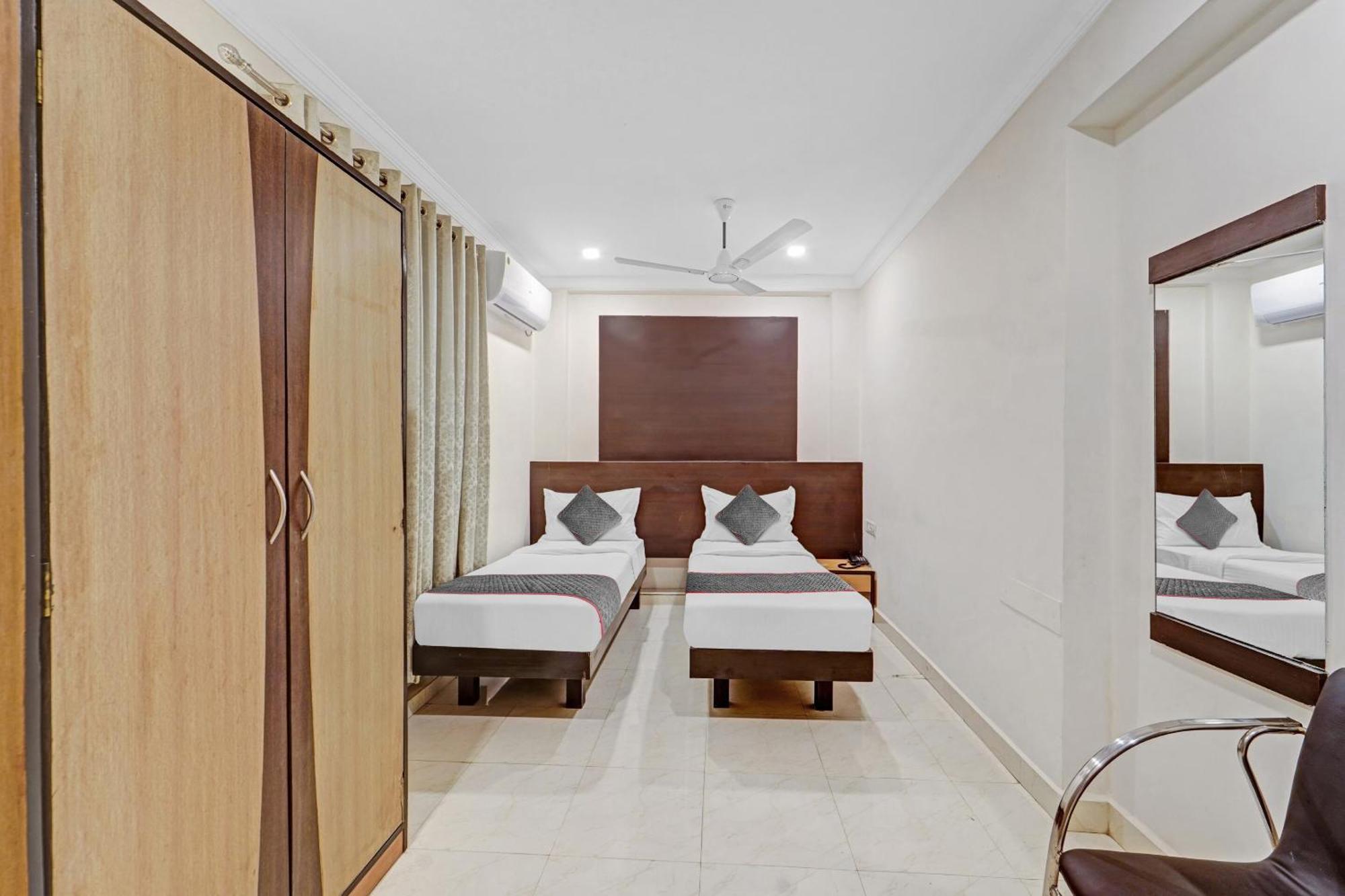 Hotel Collection O Mount Road Rich Mount Near Marina Beach Čennai Exteriér fotografie